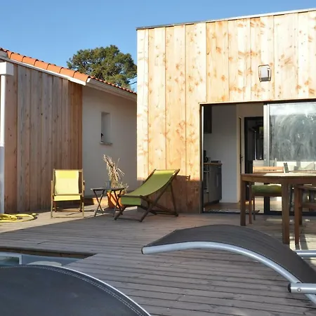 Holiday home 104 Avenue Du Marechal De Lattre De Tassigny Gujan-Mestras