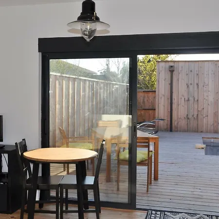 104 Avenue Du Marechal De Lattre De Tassigny Holiday home